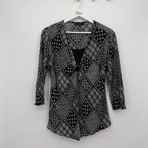 Janeric Y2k Black & White 3/4 Sleeve Stretchy Top Medium